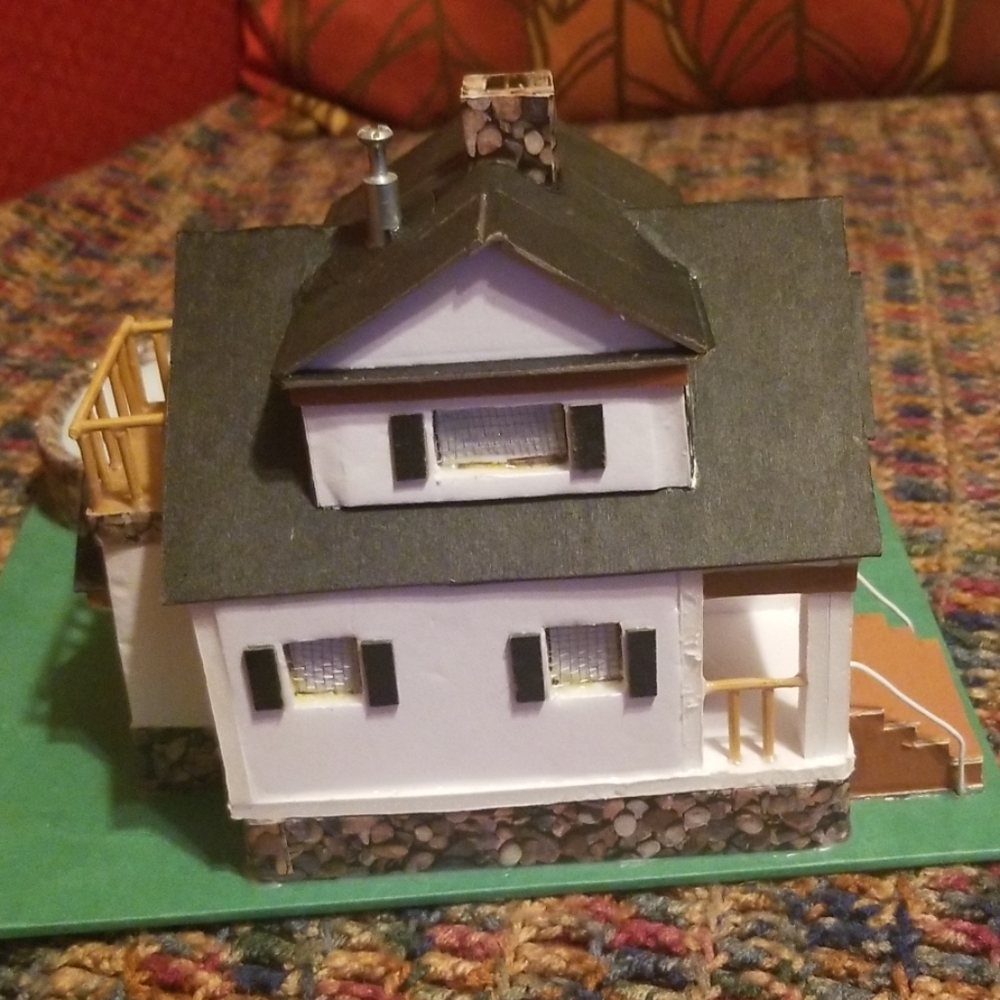 Handmade Miniature House - Picture 5 of 8